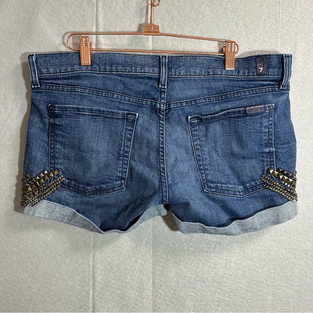 7 for all mankind 7FAM women’s Denim Studded Shorts size 31